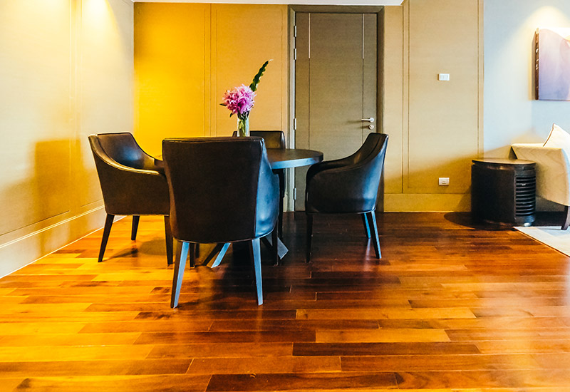 bangkok-thailand-august-12-2016-beautiful-luxury-living-room